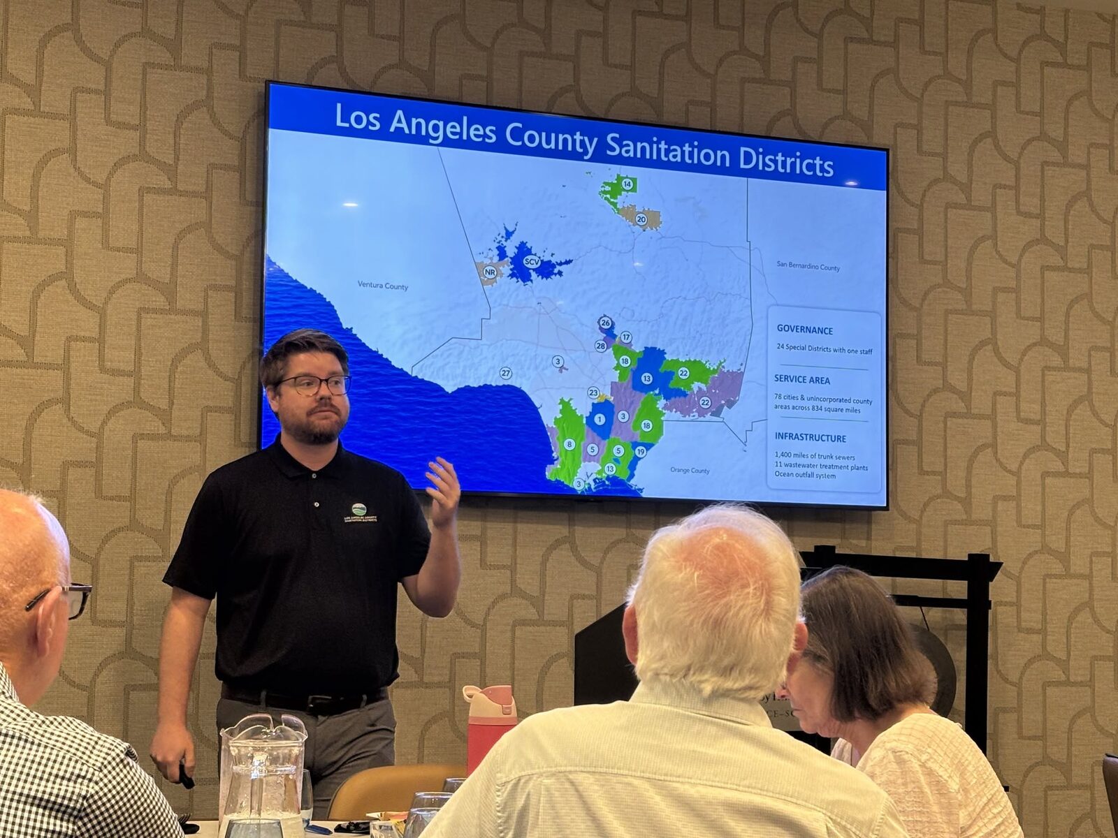 Robert Kovacs of the Los Angeles County Sanitation Districts presenting to the Rotary Club of Torrance